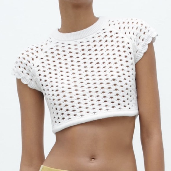 Zara VENTED CROPPED KNIT TOP - Picture 1 of 1